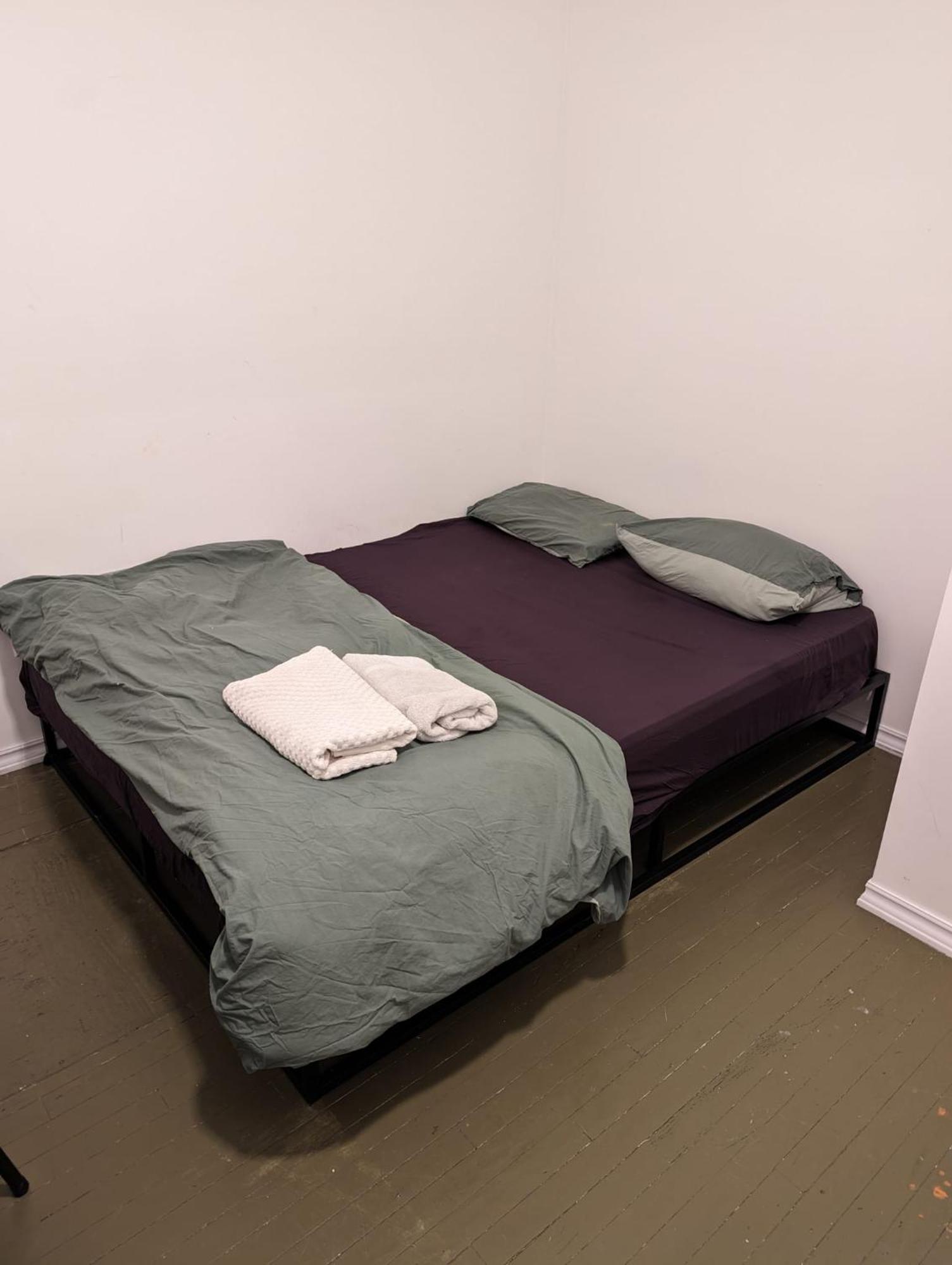 The Parkdale Hostellerie Toronto Dış mekan fotoğraf